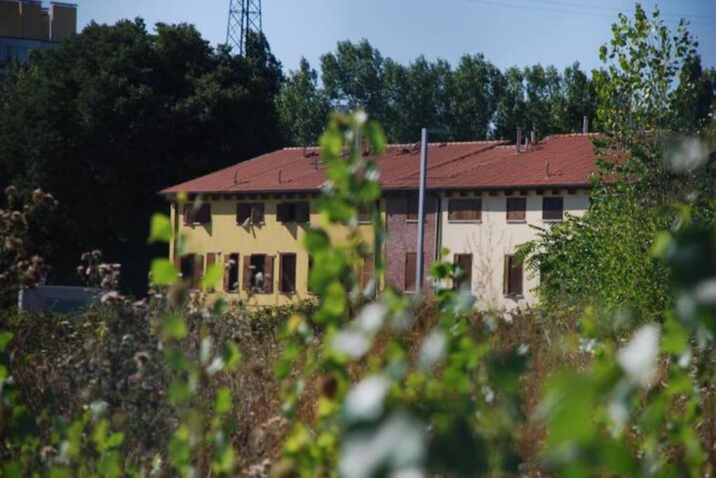 Appartamento Unico A Bologna Con 3 Camere E Parcheggio Gratuito Extérieur photo