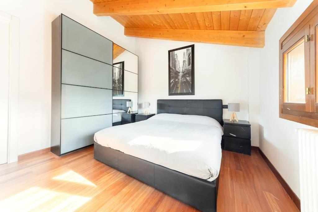 Appartamento Unico A Bologna Con 3 Camere E Parcheggio Gratuito Extérieur photo