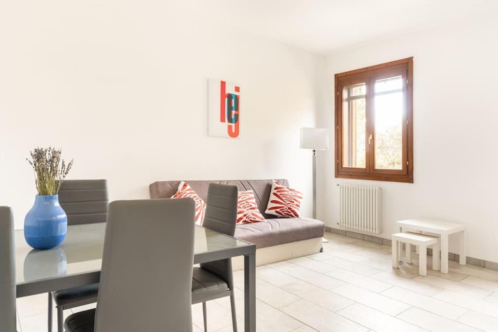Appartamento Unico A Bologna Con 3 Camere E Parcheggio Gratuito Extérieur photo